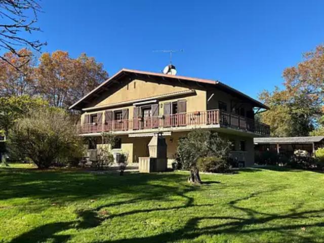 Lestelle de Saint Martory 31360 Achat / Vente maison 8 pièces t8 cave parking