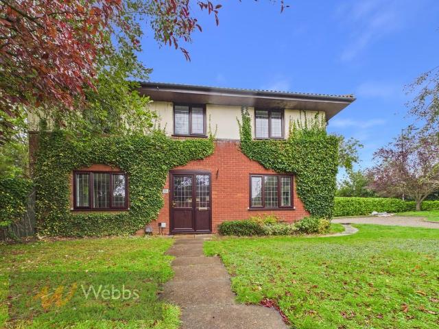 Lester Grove, Aldridge WS9, 4 bed detached house to rent, £2,400 pcm | PrimeLocation