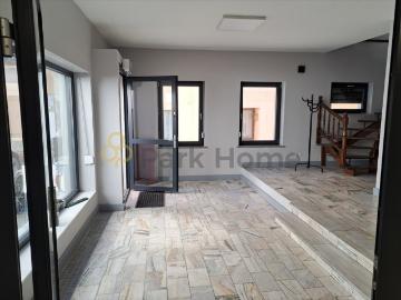 Lokal handlowo usługowy 108,5 m², centrum Leszna