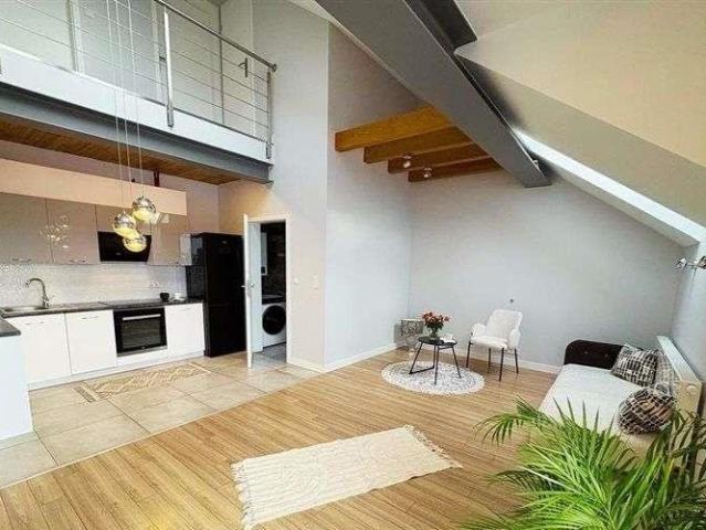 Do sprzedania nowoczesne 3 pokojowe dwupoziomowe mieszkanie 61 m² z balkonem