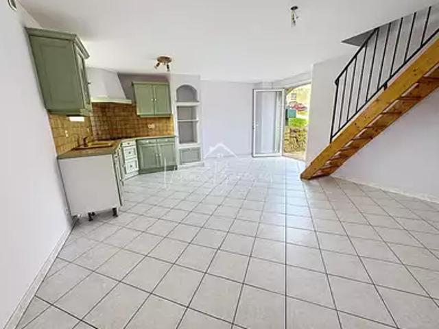 Les Costes Gozon 12400 Achat / Vente maison 2 pièces t2