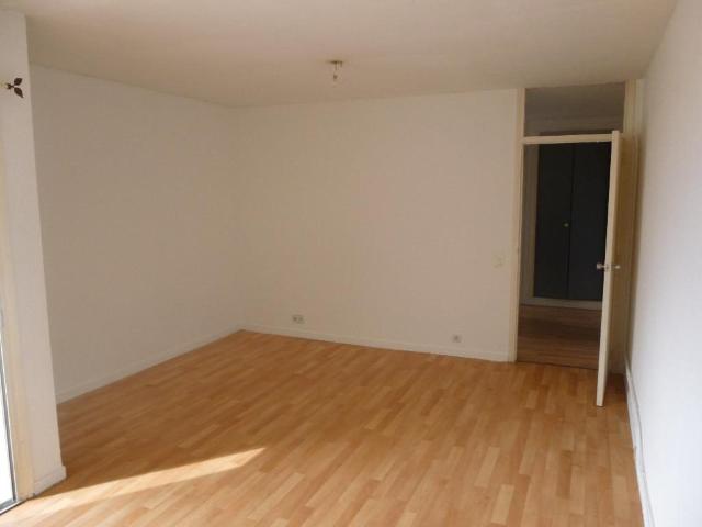 Les Cévennes T1 31.38m² FDI Services Immobiliers