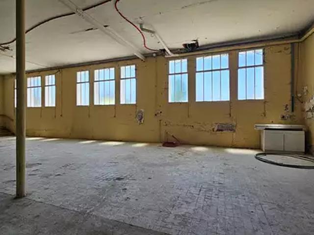 Les Abrets en Dauphiné 38490 Achat / Vente appartement 1 pièce t1 au dernier étage