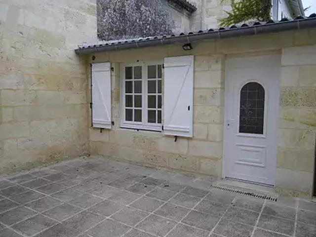Les Artigues de Lussac 33570 Location appartement 1 pièce t1