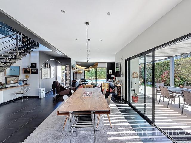 'LES ARTS' VENTE EN EXCLUSIVITÉ FRANCHEVILLE BEL AIR, MAISON CONTEMPORAINE 175 M2, 4 CHAMBRES, TB PRESTATIO