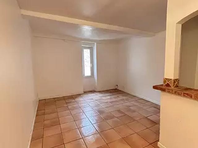 Les Arcs 83460 Achat / Vente appartement 2 pièces t2