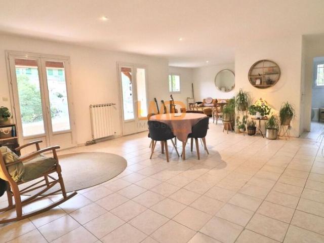 Les Esterets du Lac, Montauroux: maison de 149m2