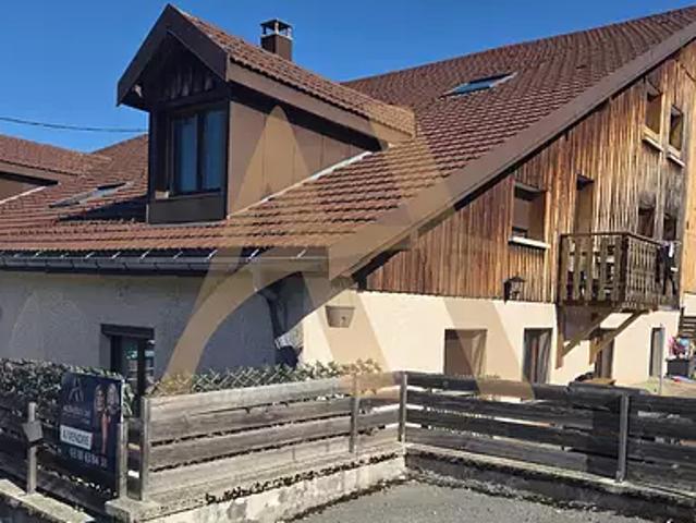 Les Fourgs 25300 Achat / Vente appartement 5 pièces t5