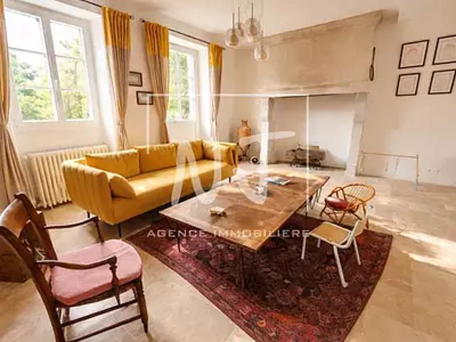 Les Hauts d'Anjou 49330 Achat / Vente maison 12 pièces t12 terrasse cave