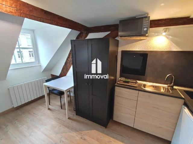 LES HALLES STUDIO MEUBLÉ 16.84M²