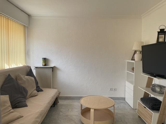 Les Jardins de Vallauris 3/4 PIECES en location saisonnière: Tarif indiqué à titre informatif