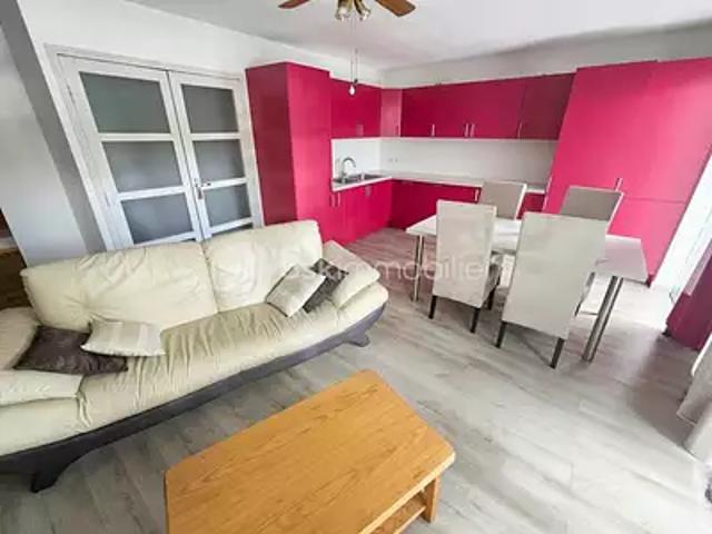 Les Mureaux 78130 Achat / Vente appartement 2 pièces t2 terrasse cave