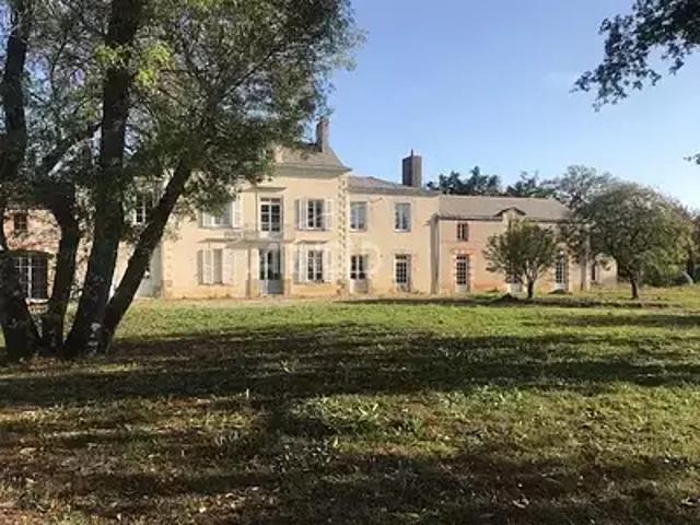 Les Sorinières 44840 Achat / Vente maison 16 pièces t16