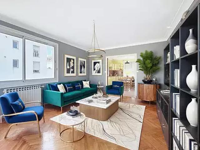 Les Sorinières 44840 Achat / Vente maison 7 pièces t7 au dernier étage cave