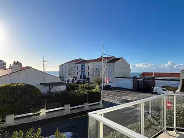 Les Sables d'Olonne 85100 Achat / Vente appartement 3 pièces t3 au dernier étage terrasse