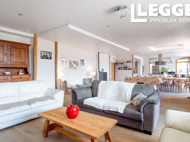 Les Saisies Le duplex d’exception avec 5 chambres où luxe alpin et grand air se rencontrent