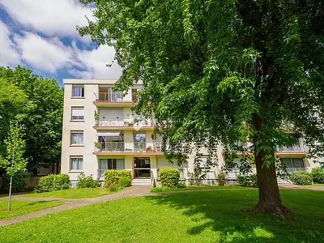 Les Pavillons sous Bois 93320 Achat / Vente appartement 4 pièces t4 au dernier étage