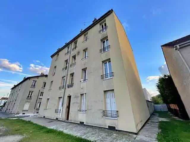 Les Pavillons sous Bois 93320 Achat / Vente appartement 2 pièces t2 cave