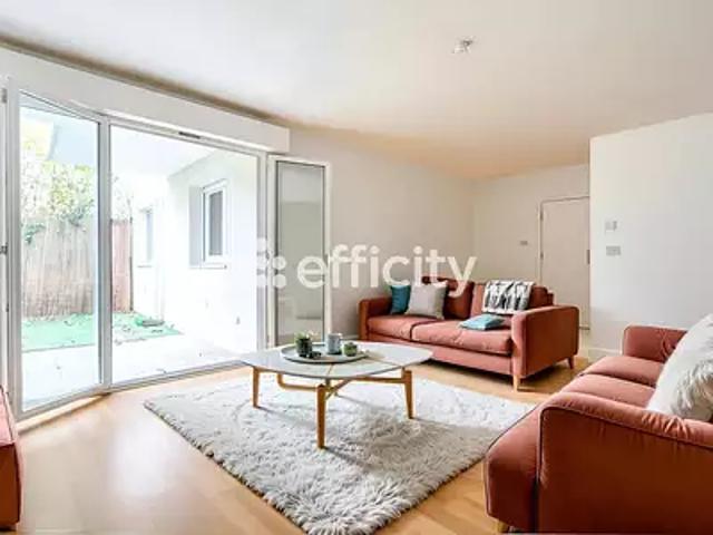 Les Pavillons sous Bois 93320 Achat / Vente appartement 3 pièces t3 jardin
