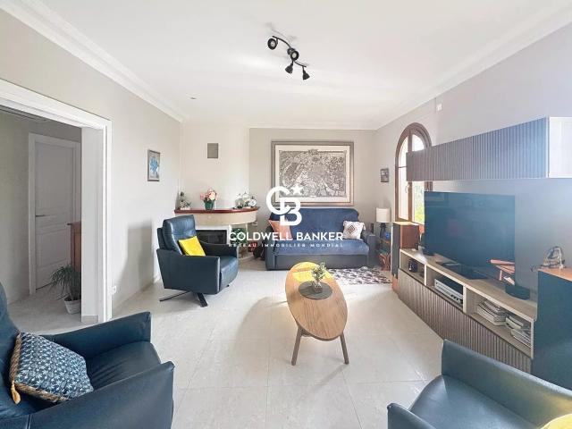 Les plaines Villa rénovée avec piscine 153m² Saint Raphaël