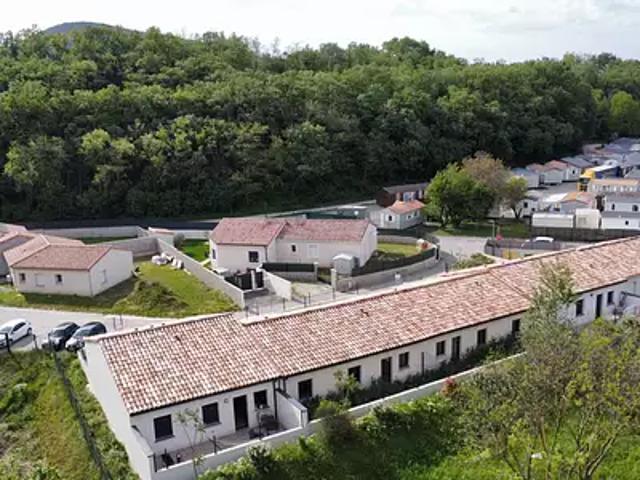 Les Tourrettes 26740 Achat / Vente maison 3 pièces t3 au dernier étage