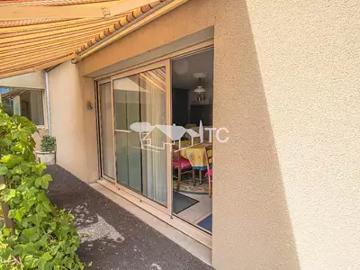 Les Vans 07140 Achat / Vente appartement 2 pièces t2 terrasse