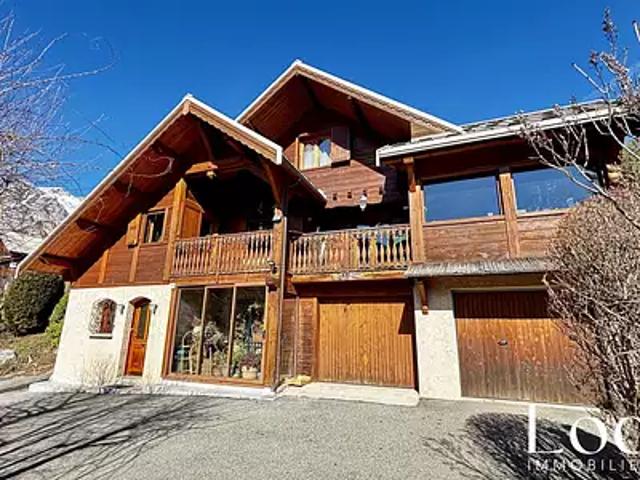 Les Vigneaux 05120 Achat / Vente maison 6 pièces t6 terrasse