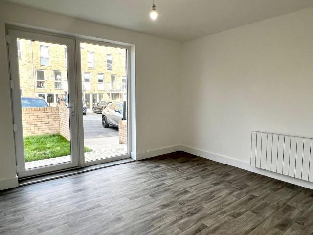 Lescar Road, Rotherham, Waverley