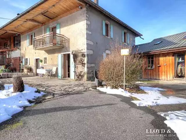 Lescheraines 73340 Achat / Vente maison 8 pièces t8 parking garage