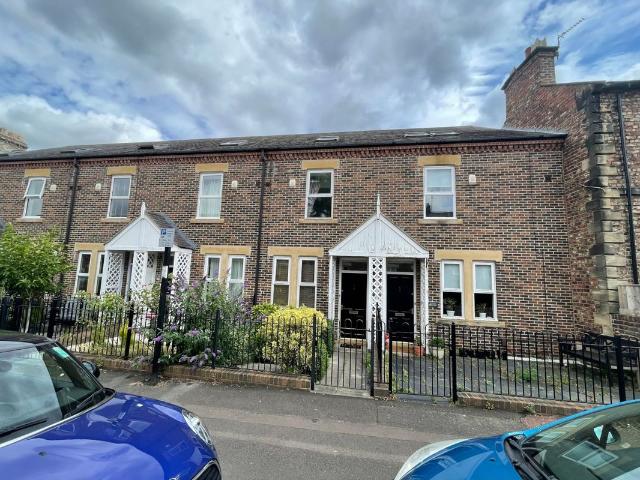 Lesley Court, Gosforth, Newcastle Upon Tyne NE3, 4 bed terraced house to rent, £1,350 pcm | PrimeLocation