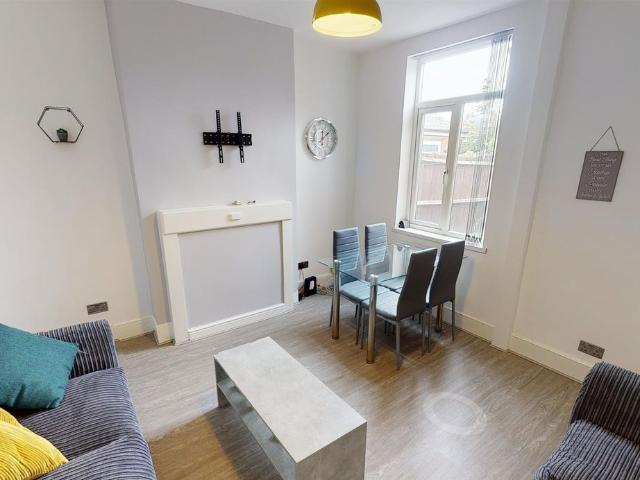 Leslie Road, Edgbaston B16, 4 bed shared accommodation to rent, £542 pcm | PrimeLocation