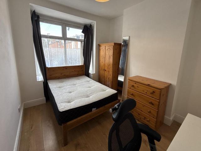 Leslie Road, Edgbaston B16, 4 bed shared accommodation to rent, £455 pcm | PrimeLocation