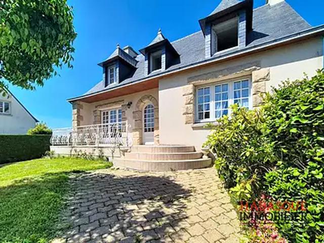 Lesneven 29260 Achat / Vente maison 7 pièces t7 au dernier étage