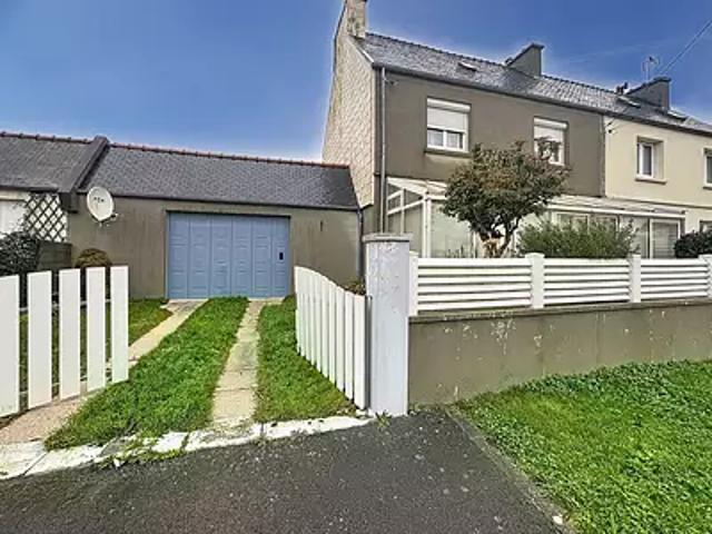 Lesneven 29260 Achat / Vente maison 5 pièces t5 au dernier étage