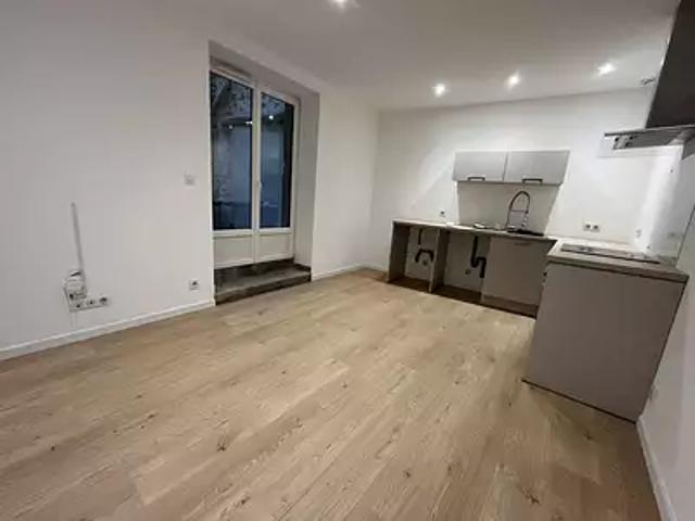 Lespignan 34710 Location appartement 2 pièces t2