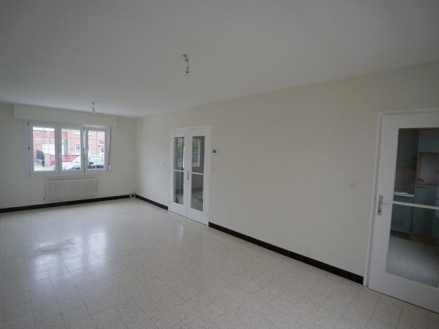LESQUIN MAISON 3 CHAMBRES GARAGE