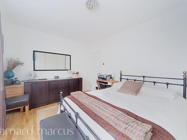 Letterstone Road 2 bed apartment to rent £2,747 pcm £634 pw