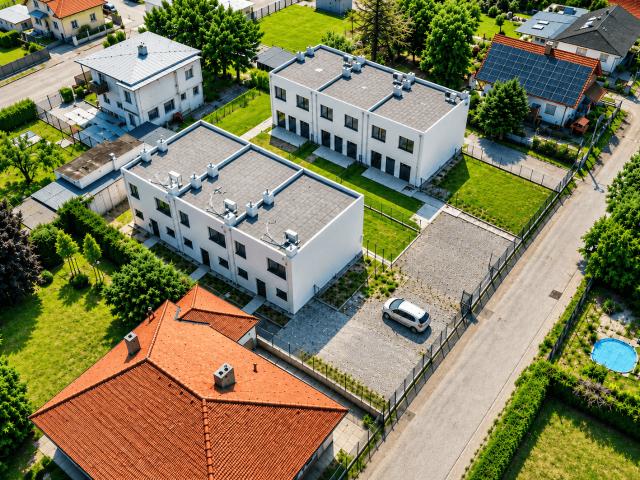 Letzte Einheit verfügbar Schlüsselfertiges Reihenhaus auf Eigengrund