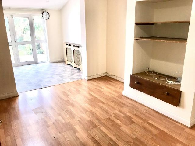 To Rent Montpelier Rise, Wembley, Middlesex, HA9