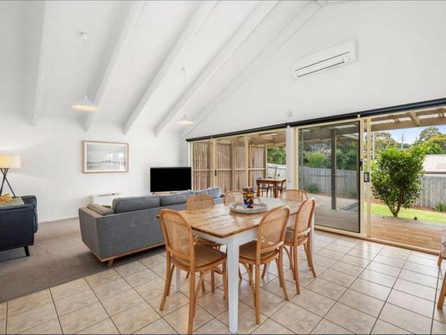 Let The Sun Shine In 3 MONTH LEASE ONLY FULLY FURNISHED