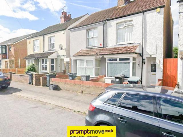 Letchworth Road, Luton LU3, 3 bed property to rent, £1,600 pcm | PrimeLocation