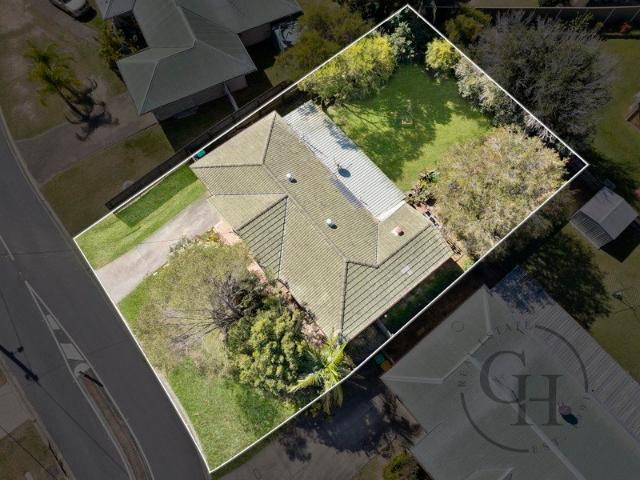 LET'S NOT OVERCOMPLICATE IT, 600M² IN DECEPTION BAY