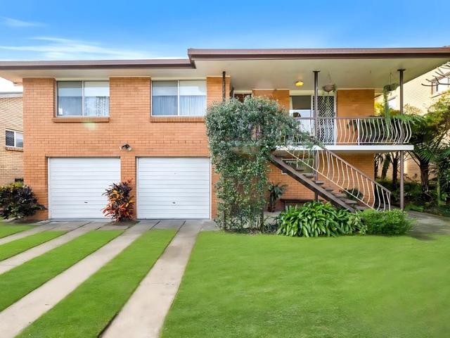LET'S TALK Comfortable Family Living in Jamboree Heights