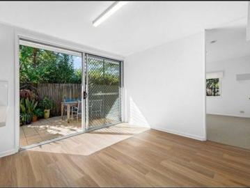 LET'S TALK – Family Living in the Heart of Jindalee