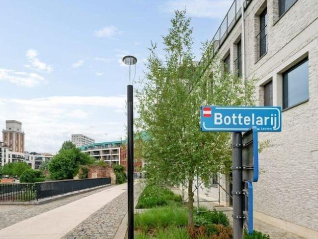 LEUVEN Ondergrondse autostaanplaats