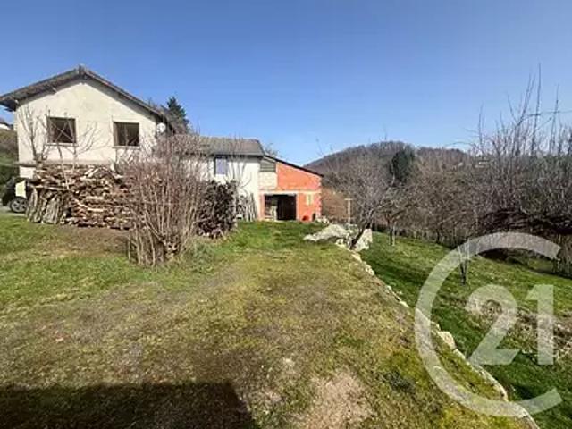 Leucamp 15120 Achat / Vente maison 5 pièces t5