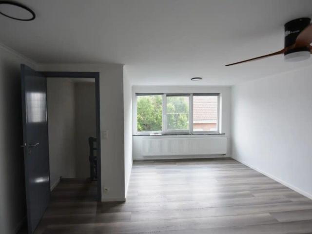 Leuk duplex appartement in hartje Rumbeke