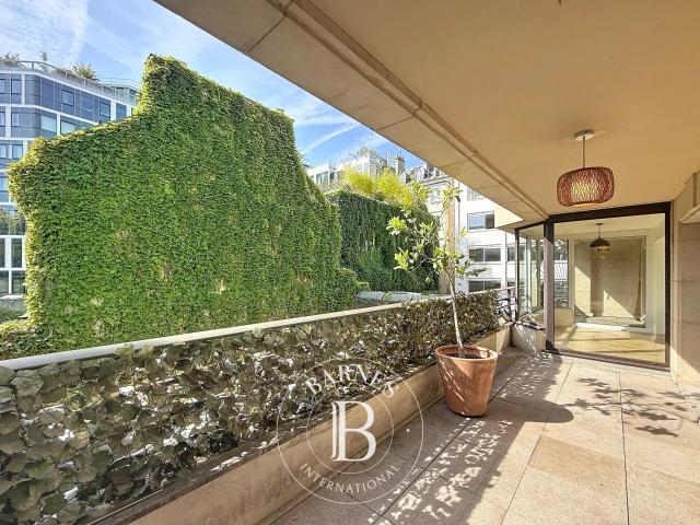Levallois Perret, Appartement 4 Chambres 170 m² en location