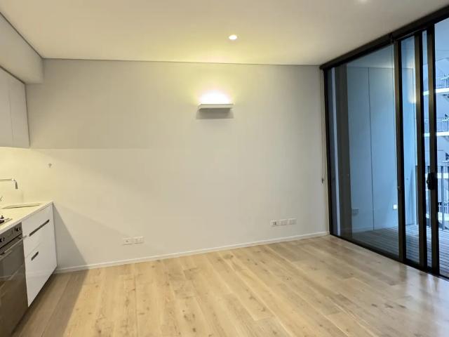 LEVEL 4 | MODERN & COSY ONE BEDROOM | BILLS INCLUDED | @ CENTRAL PARK