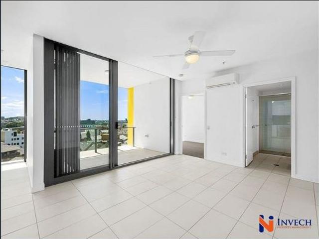 Level 5 Modern Inner City Living One Bedroom for Rent